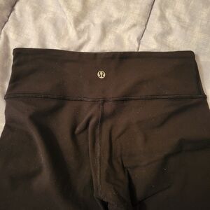 Lululemon Black Cropped Leggings